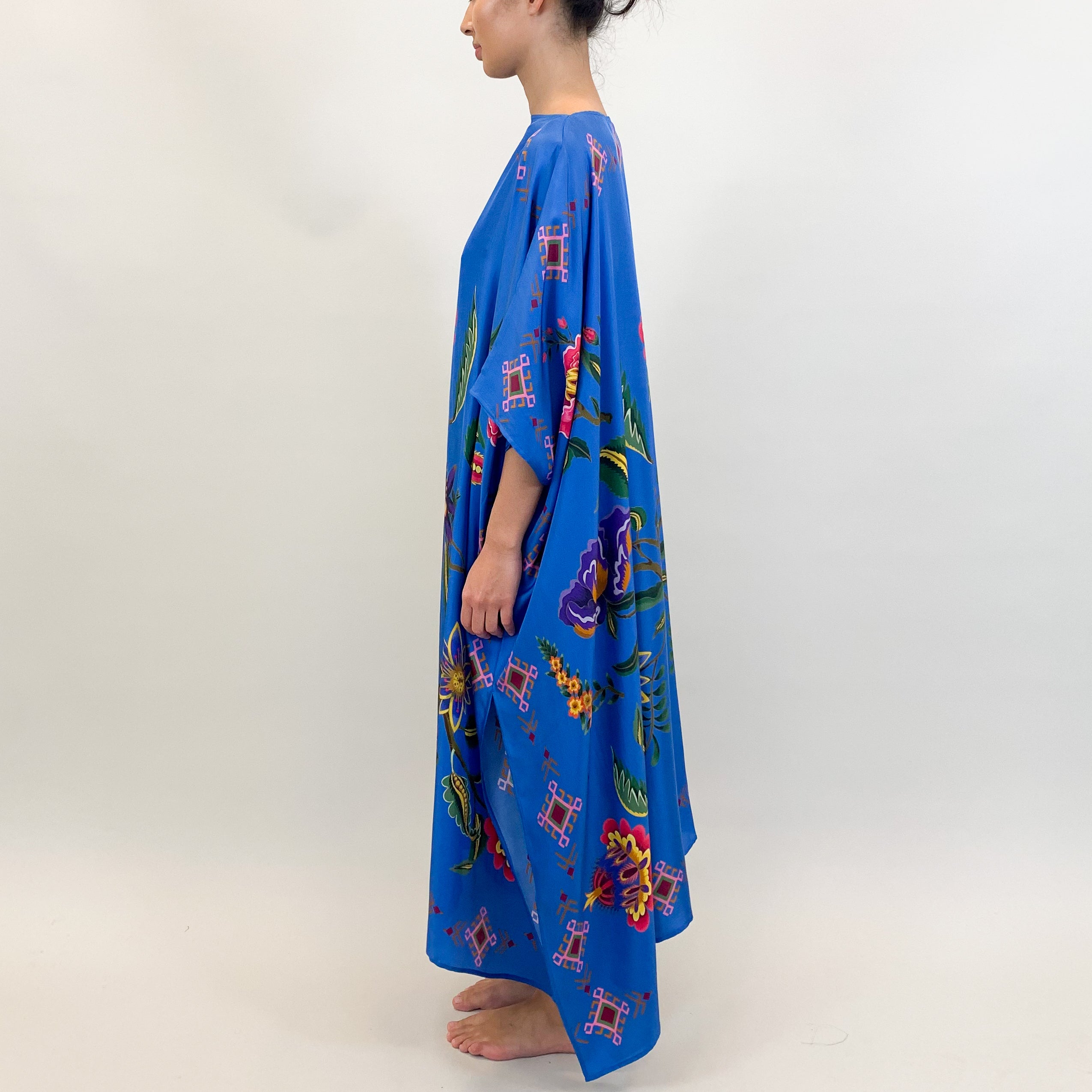 Simone Bruns Seiden-Tunika Ethno Floral blau – Bild 3