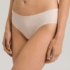 Hanro Cotton Seamless Midi Slip beige
