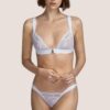 Andres Sarda String Dion weiß
