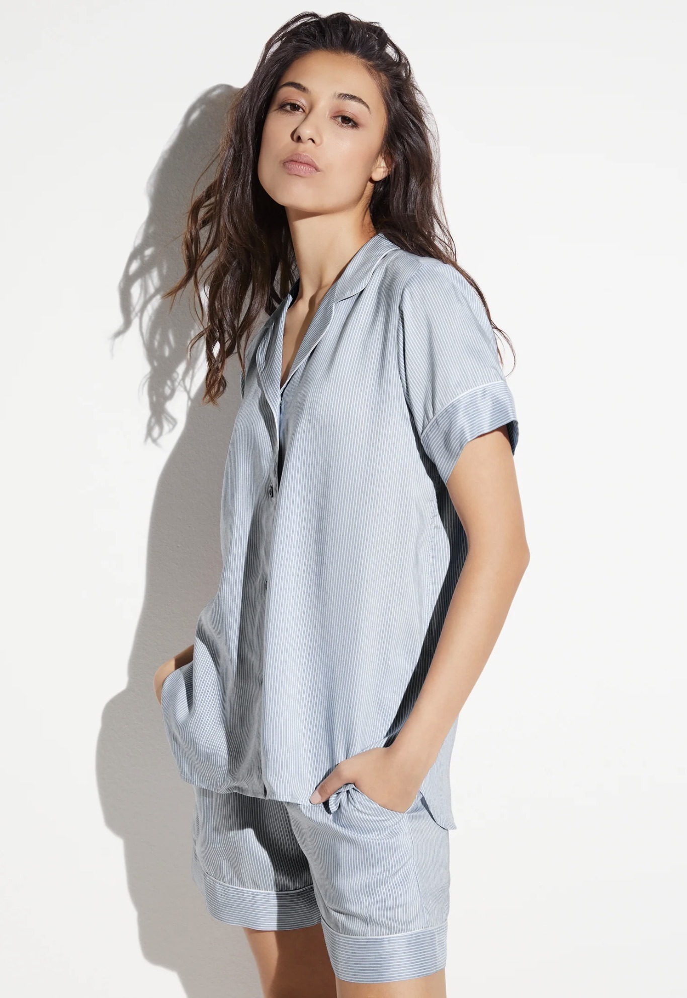 Zimmerli kurzer Pyjama Feminine Stripes sky stripes