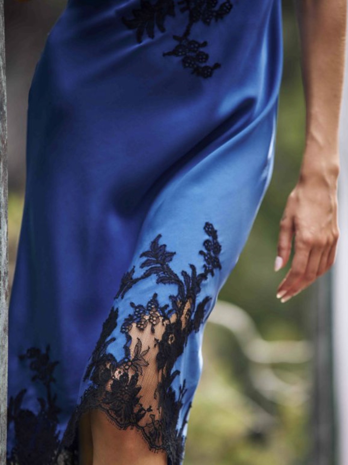 Alternative view of Marjolaine Midi-Negligee Tina mineral/noir