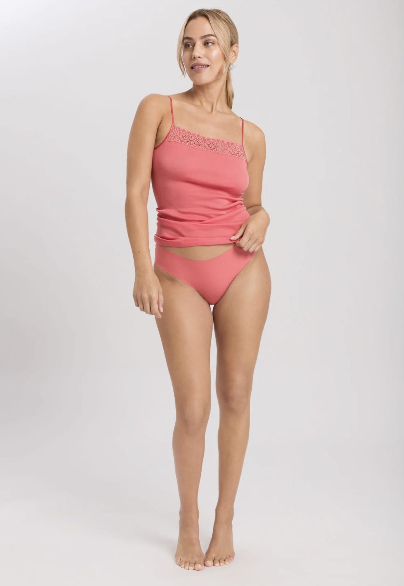 Hanro Spaghetti Top Moments porcelain rose – Bild 3