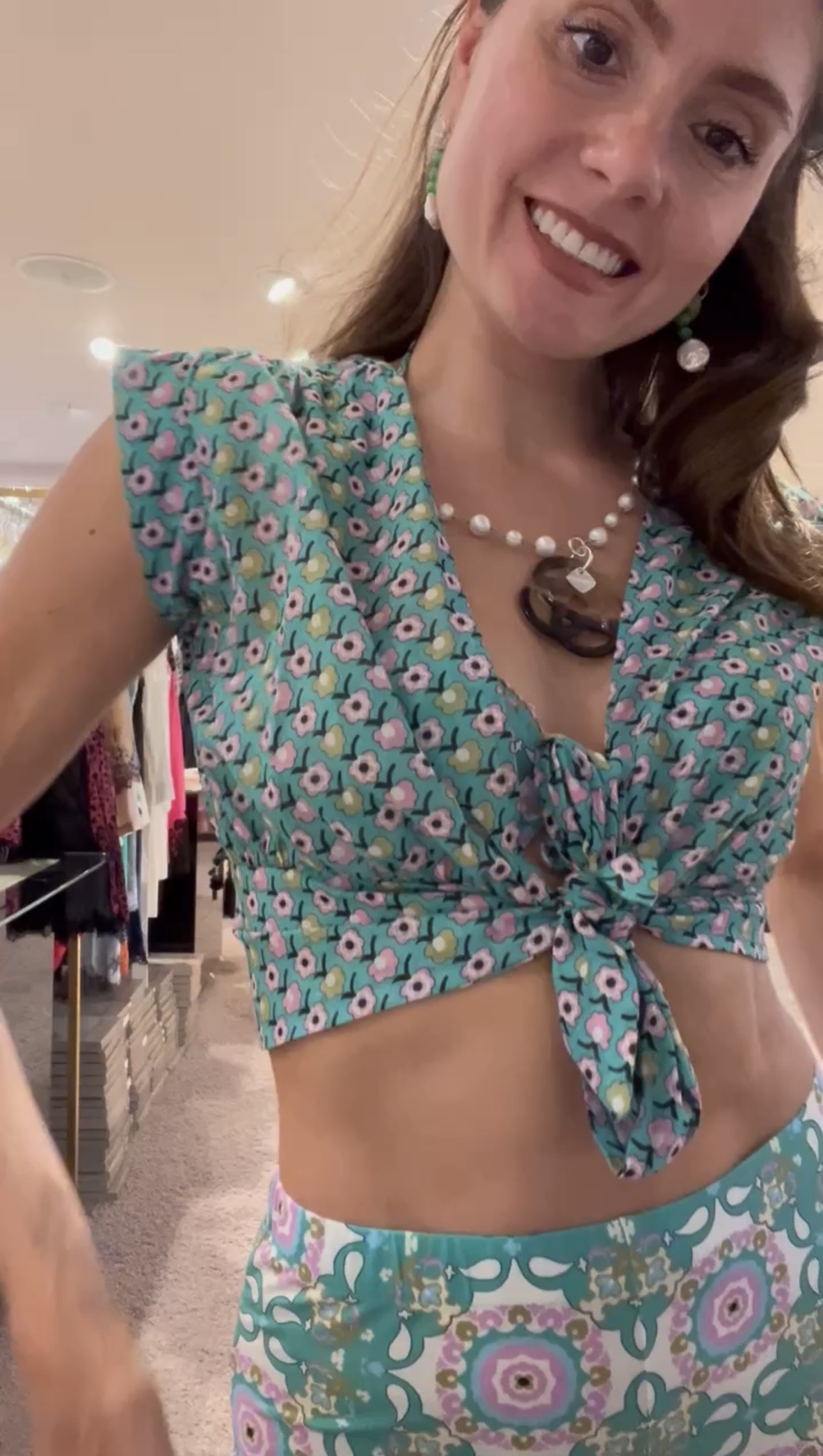 Valery Top verde – Bild 2