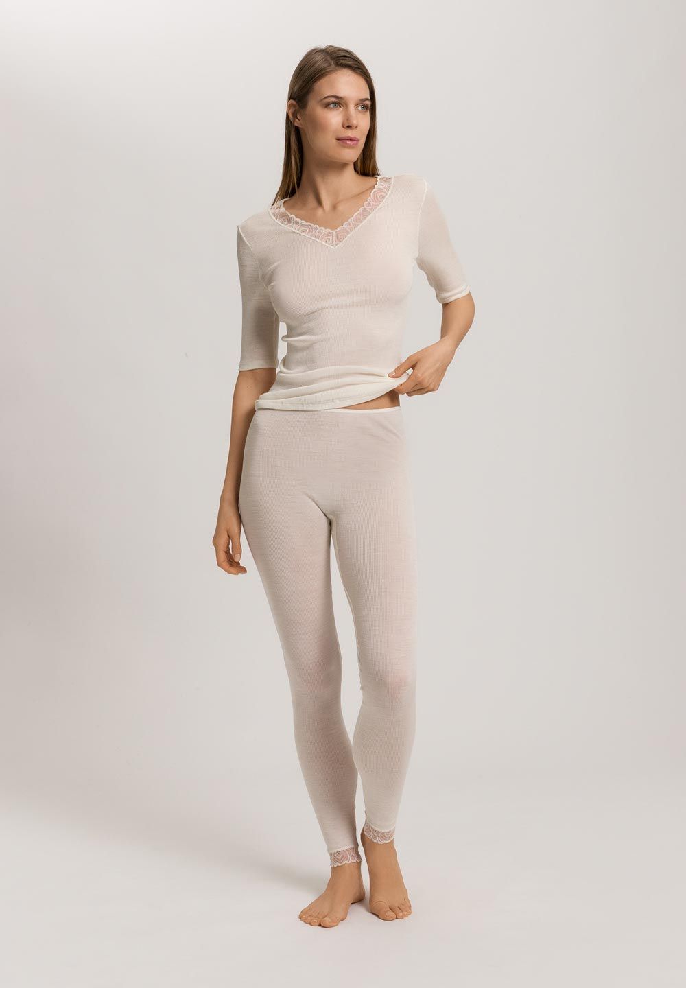 Hanro Leggings Woolen Lace misty white – Bild 3
