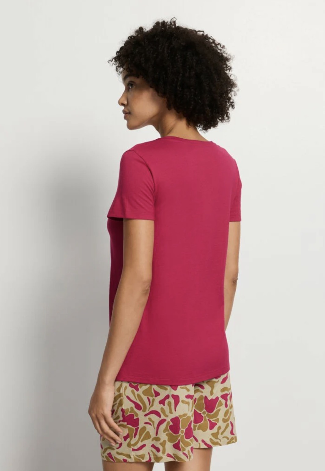 Alternative view of Hanro Tshirt Sleep and Lounge light sangria