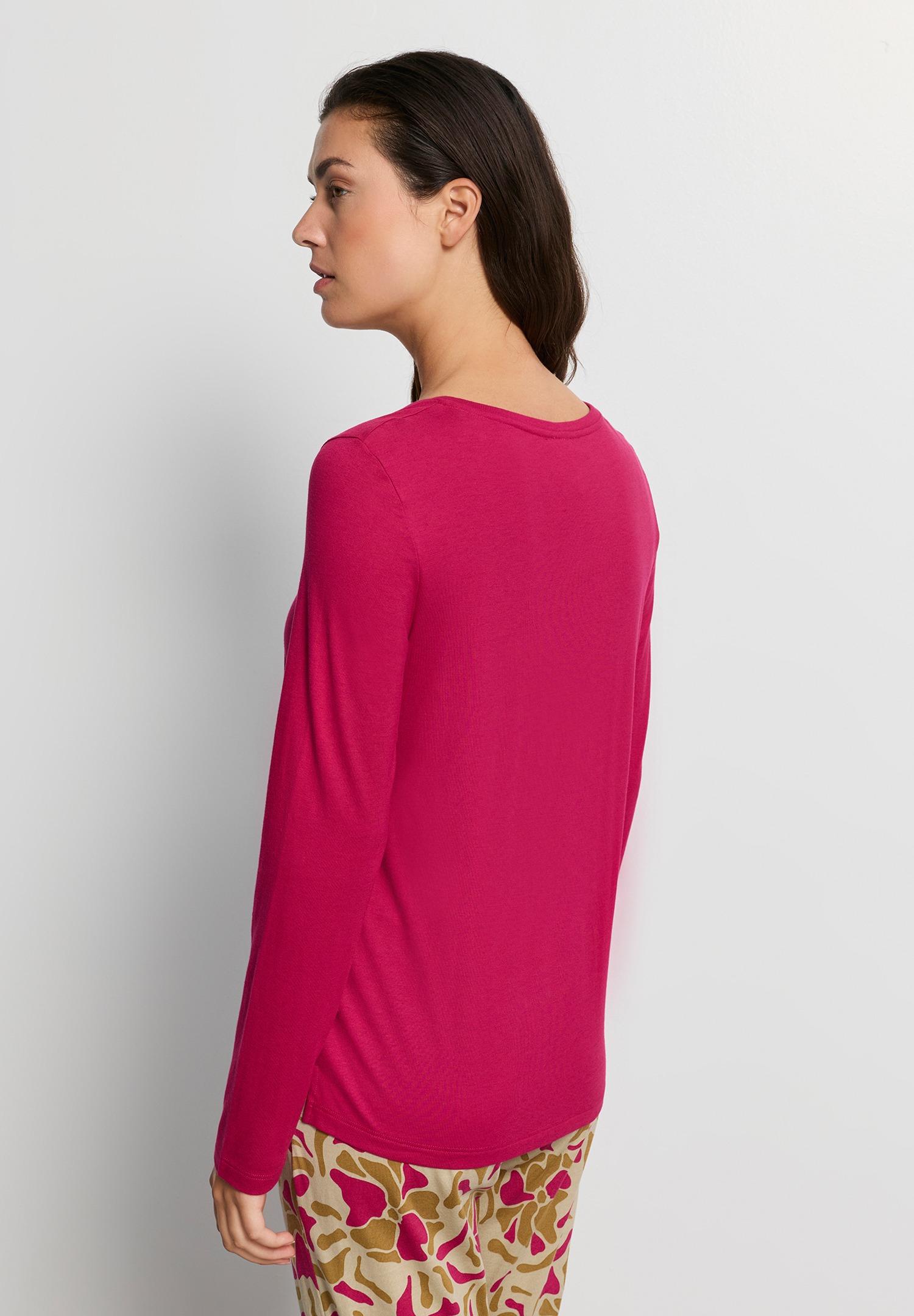 Alternative view of Hanro Shirt langarm Sleep and Lounge light sangria