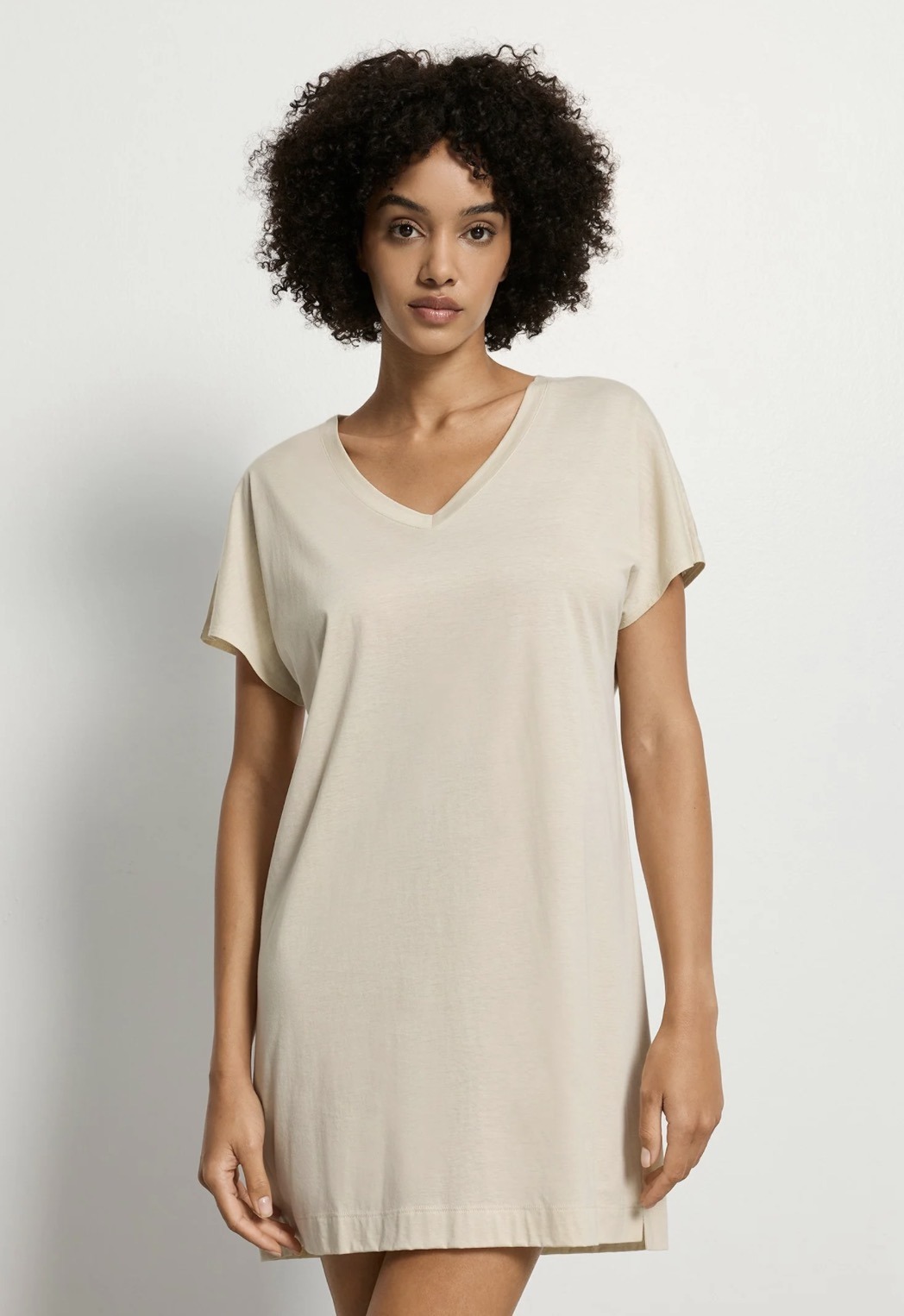 Hanro halbarm Nachthemd Laura oyster gray