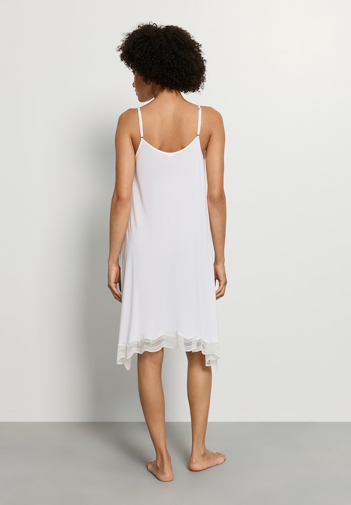 Alternative view of Hanro Spaghettidress Cira NW off white