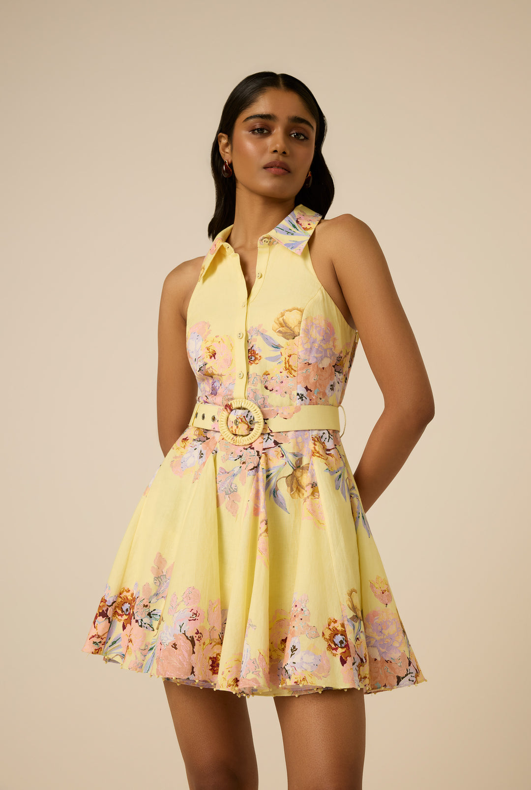 Hemant and Nandita Kleid Kysha Buckle yellow