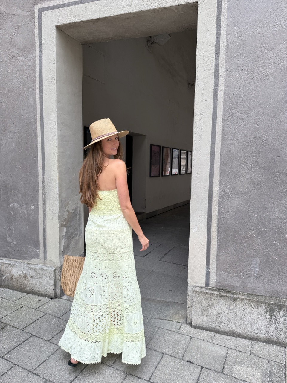 Alternative view of Temptation Positano Kleid Tahina giallo