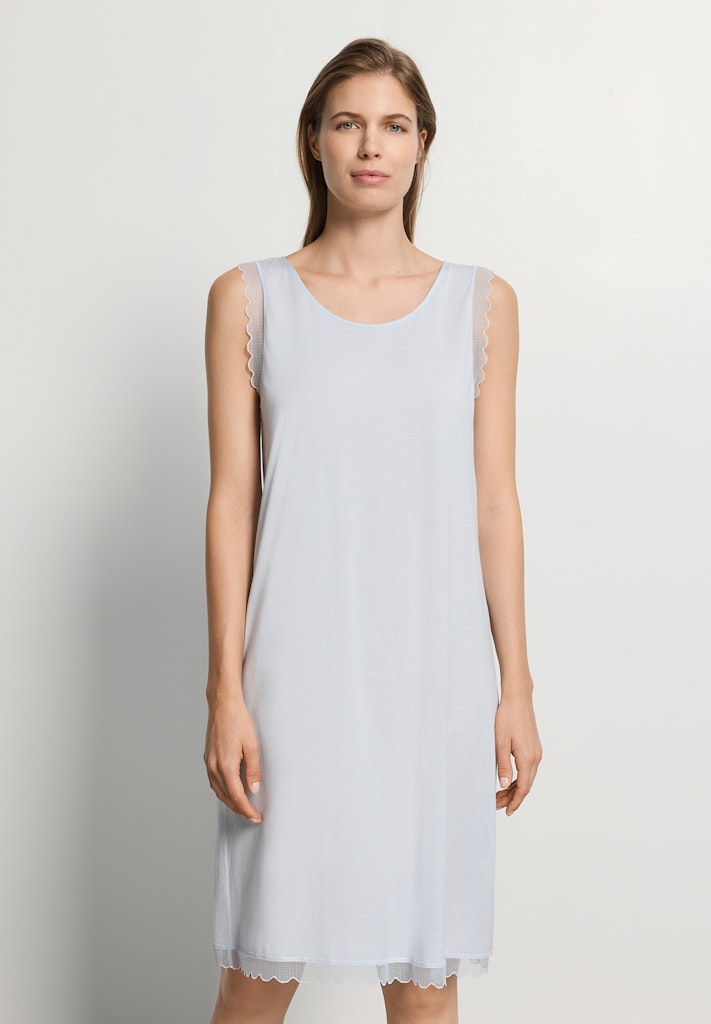 Hanro Nachthemd ohne Arm Inaya watery blue