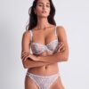 Aubade String Crazy in Love wisteria