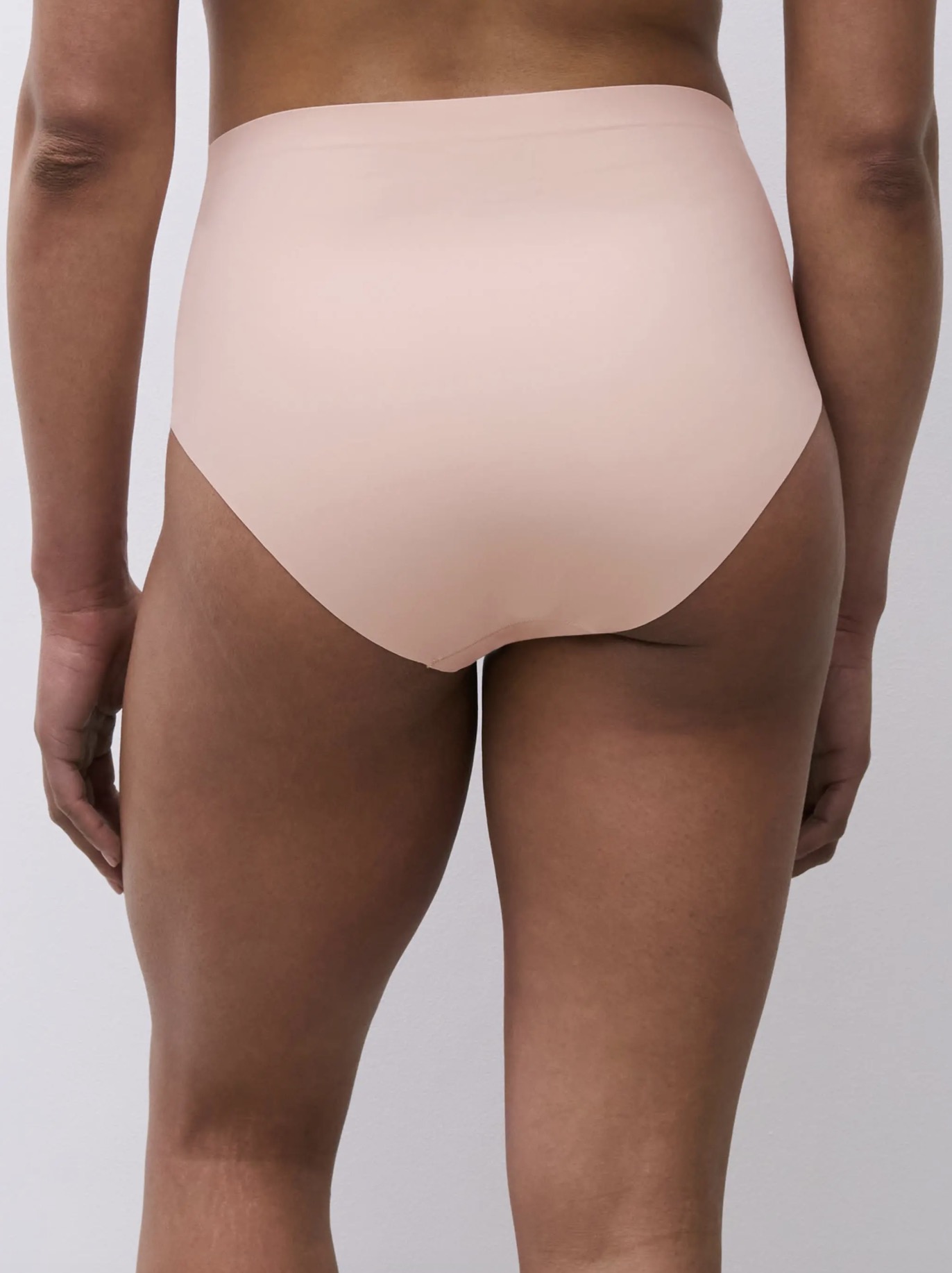 Alternative view of Chantelle Lab Defi Taillenslip beige dore